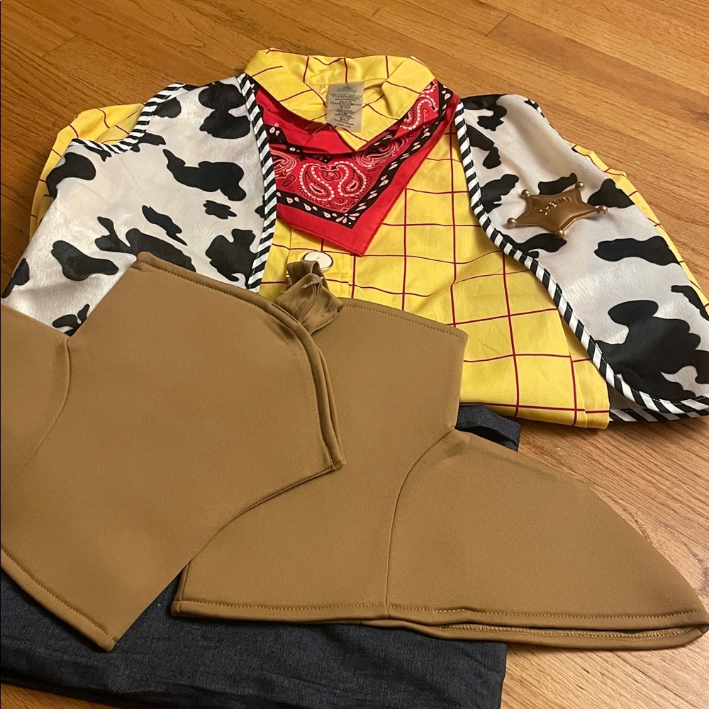 Disney woody costume Yellow and Red Checkered Shirt with Bandana - Picture 10 of 10